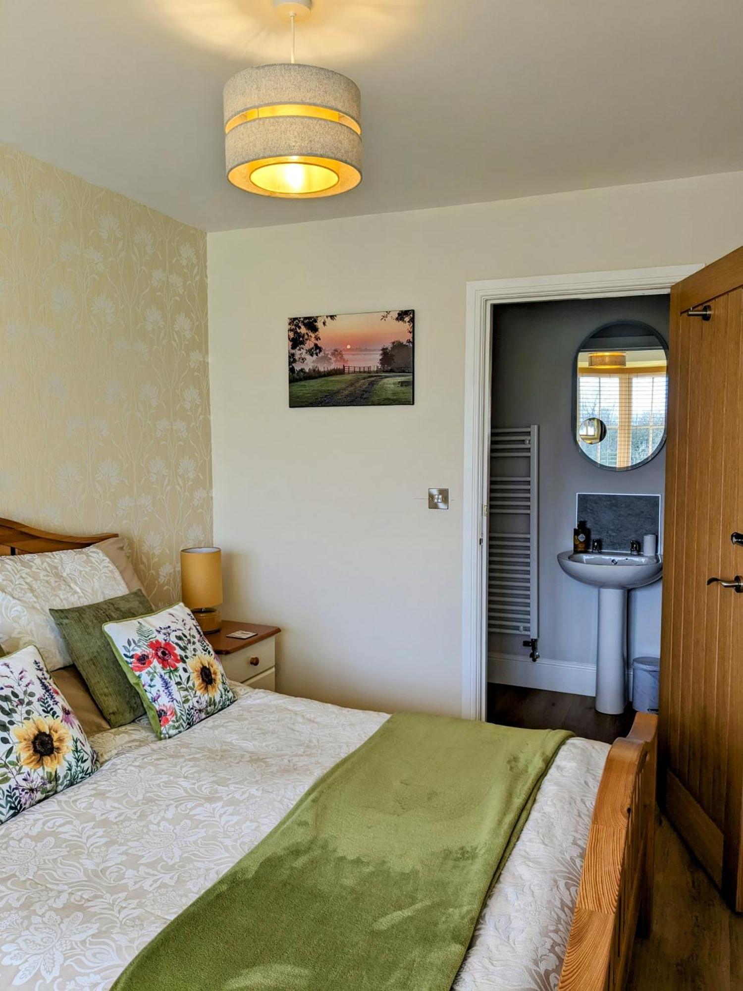 Rosegarth Bed And Breakfast Marton  Bilik gambar